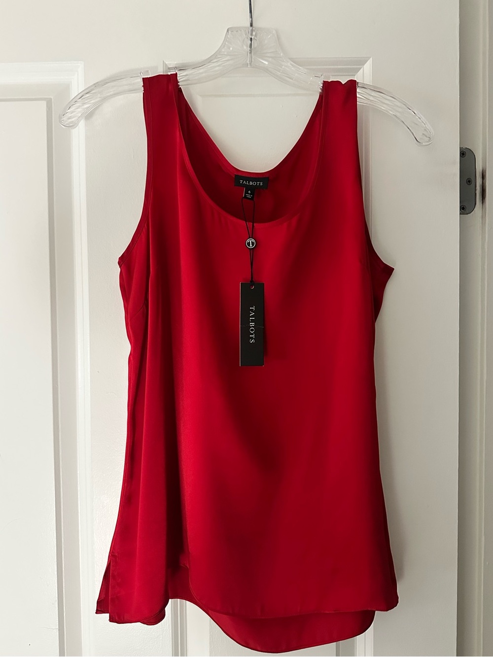 Talbots Red Scoop Neck Sleeveless Camisole
